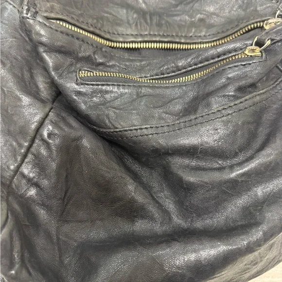 Preloved Givenchy Pandora Backpack display picture 3